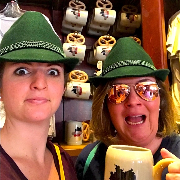 Meet your Posher, Blair - Picture 5 of 12